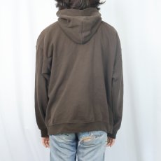 画像3: HERSHEY'S お菓子企業 ロゴプリントスウェットフーディー BROWN L (3)