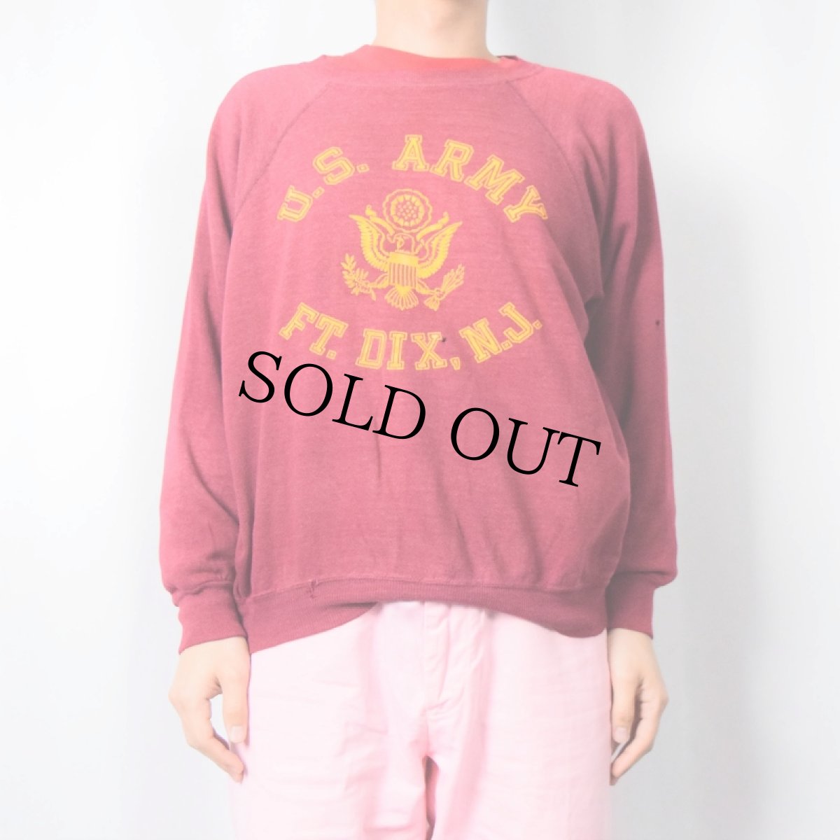 画像2: 80's ARTEX USA製 "U.S.ARMY FT. DIX. N.J." フロッキープリントラグランスウェット L (2)