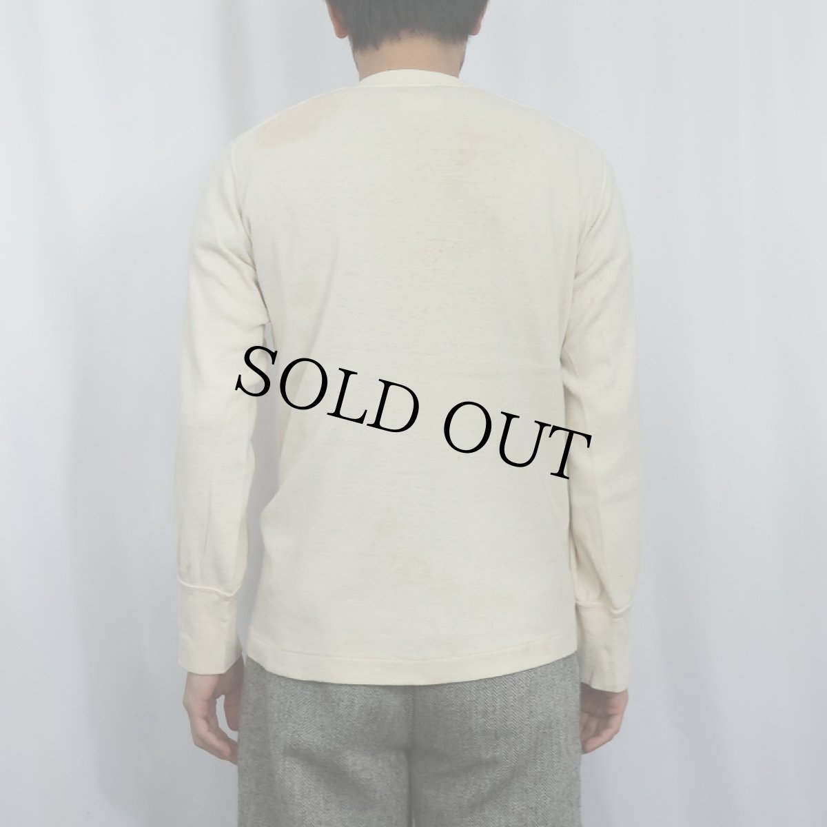 画像3: 70's U.S.ARMY 猫目ボタン ヘンリーネックアンダーシャツ SMALL (3)