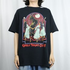 画像2: Steven Rhodes "GIRLS NIGHT OUT!" イラストプリントTシャツ BLACK XL (2)