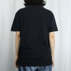 画像3: Steven Rhodes "Don't Talk to Strangers" イラストプリントTシャツ BLACK L (3)