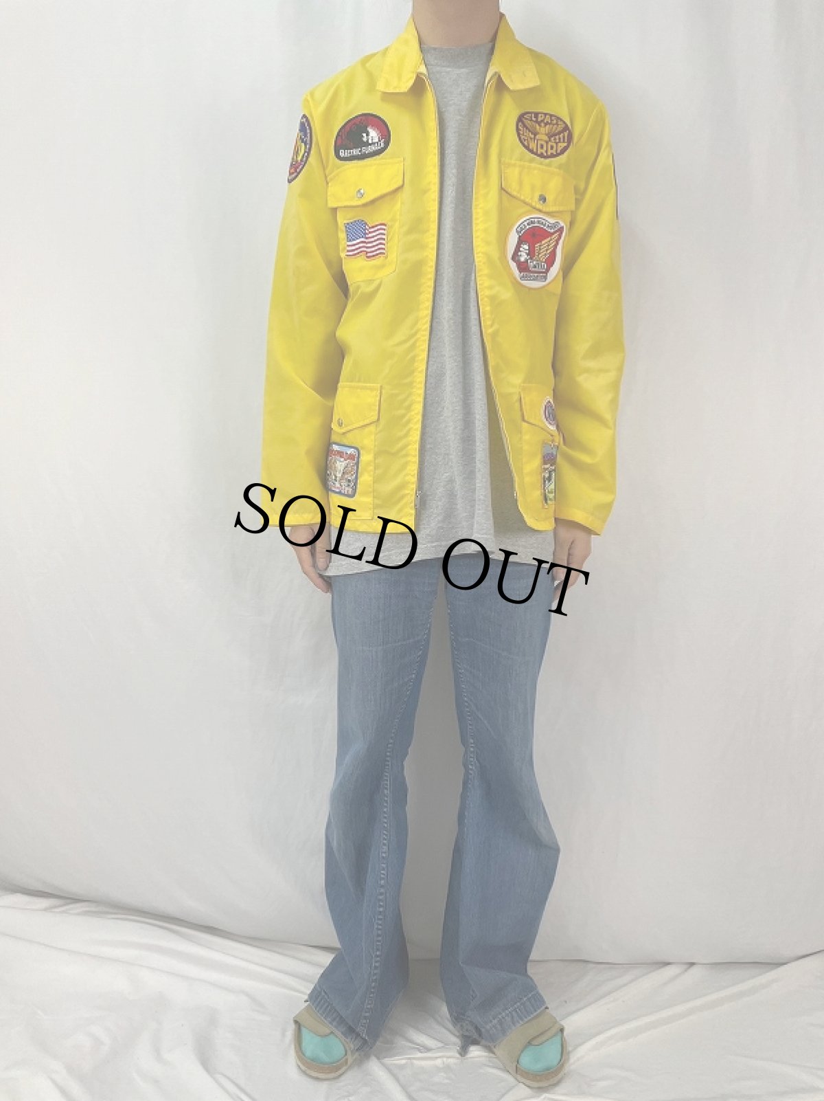 画像2: 70's〜 Kmart ワッペン付き ナイロンレーシングジャケット M (2)