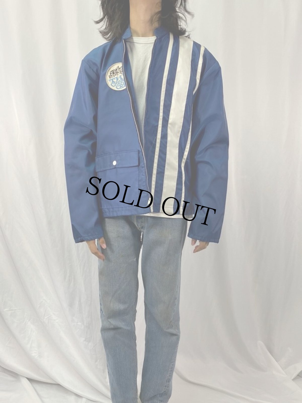 画像2: 70's Huqhes Hatcher Suffrin "THE CHRYSER CREW" パッチ付き ナイロンジャケット XL (2)