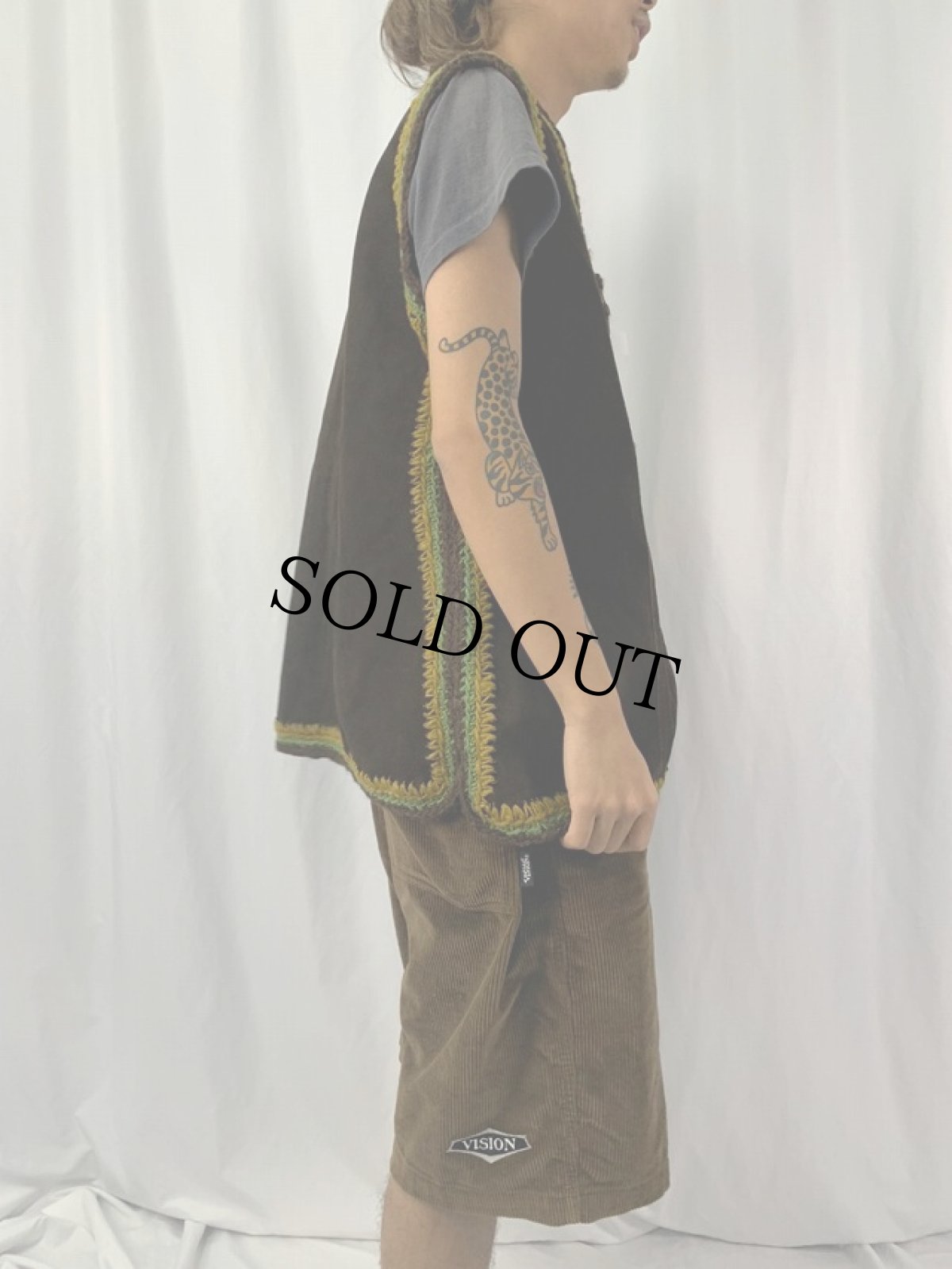 画像3: ニットパイピング デザインスエードベスト (3)