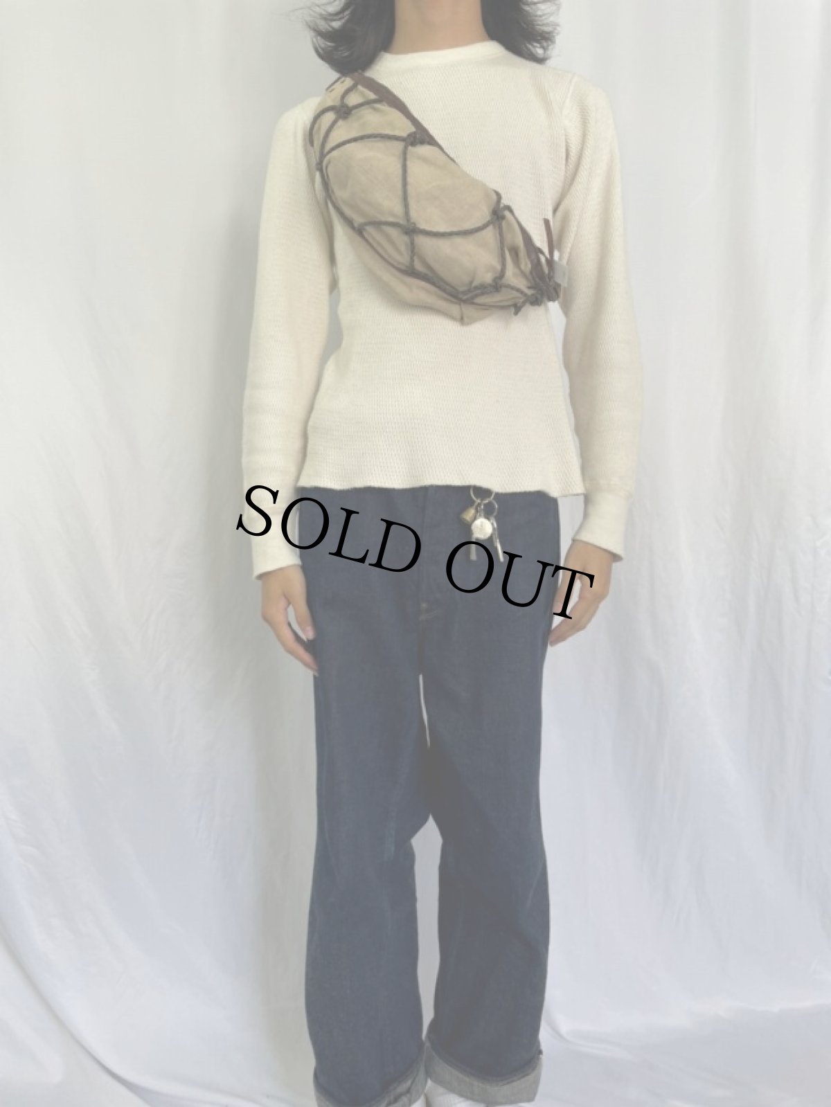 画像2: KAPITAL レザー ネット編みデザイン スナフキンバッグ (2)