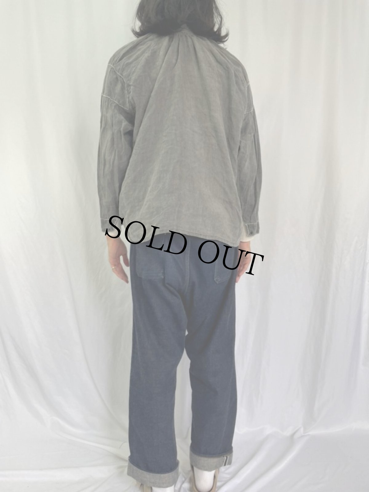 画像4: 襤褸加工 ギャザーデザイン プルオーバーリネンシャツ (4)