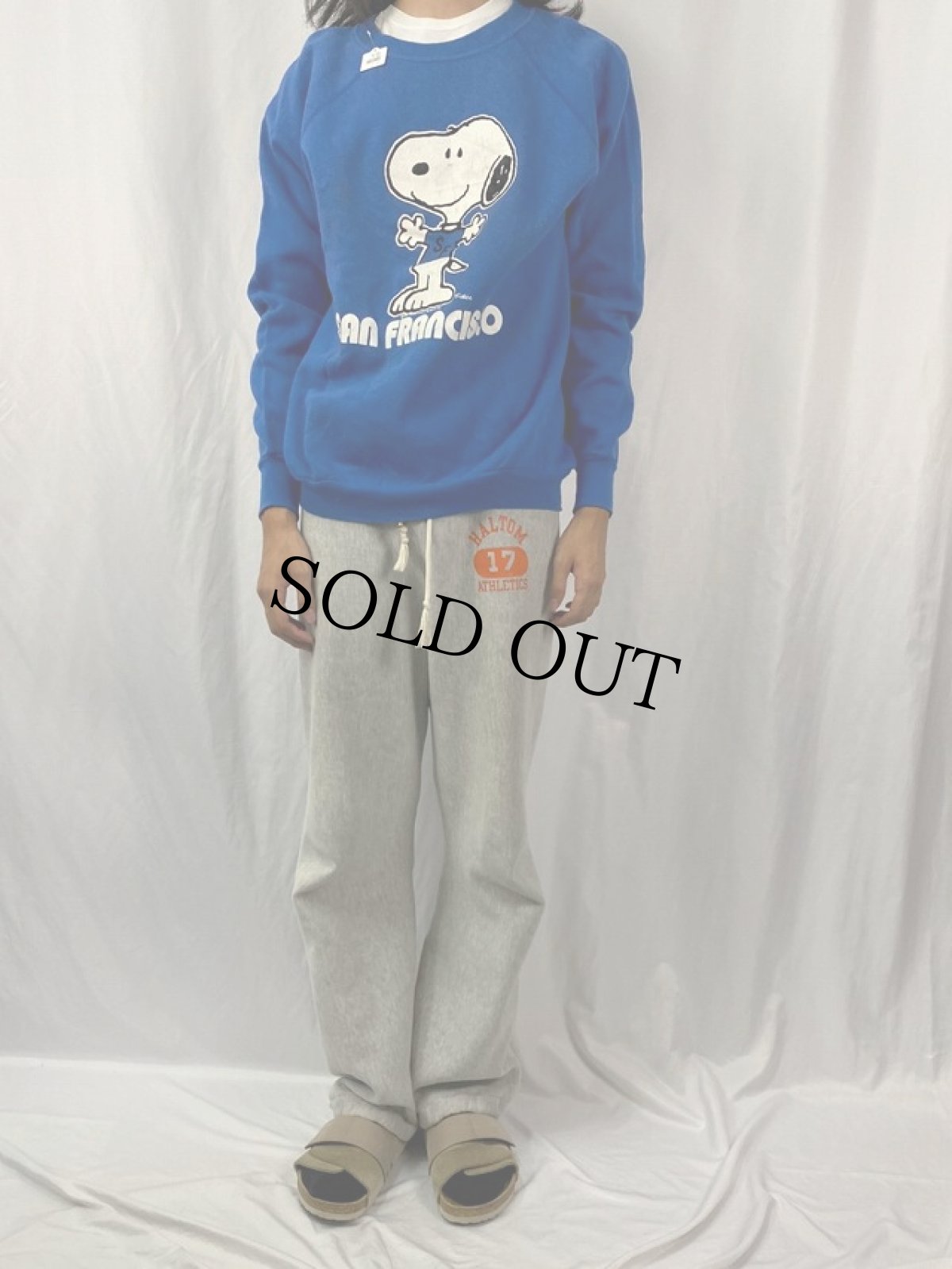画像2: 70〜80's SNOOPY USA製 "SAN FRANCISCO" フロッキープリント ラグランスウェット L (2)