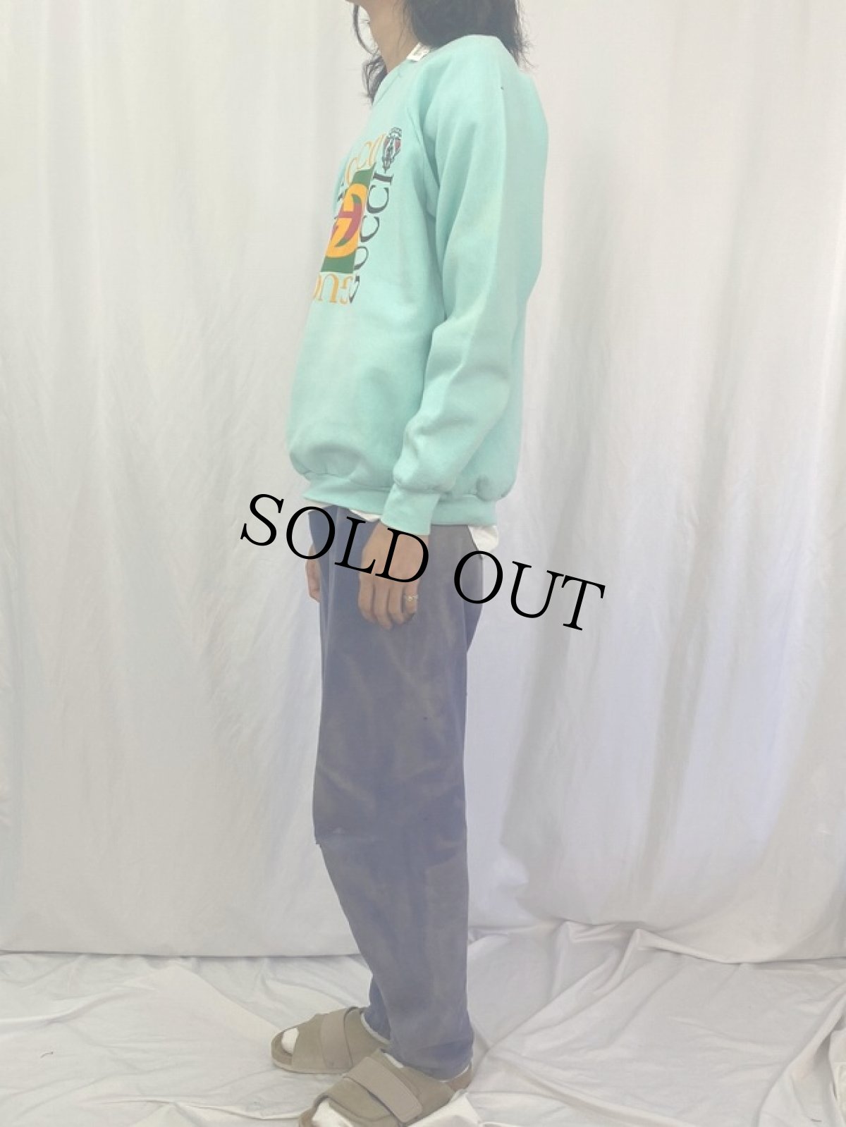 画像3: USA製 ブート GUCCI ロゴプリント ラグランスウェット XL (3)