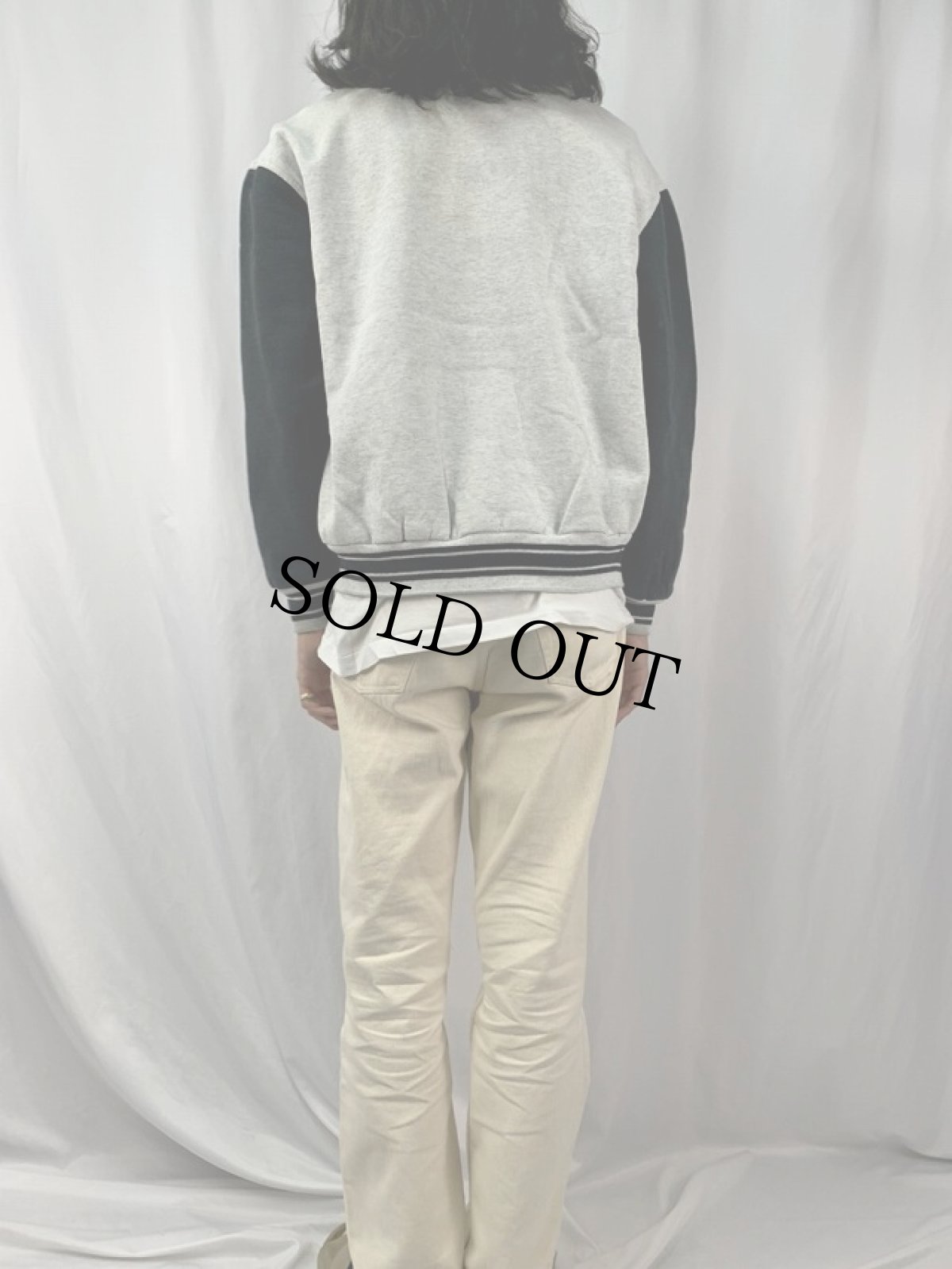 画像4: 90's FRUIT OF THE LOOM "MASTER GUARD" 刺繍スウェットスタジャン L (4)