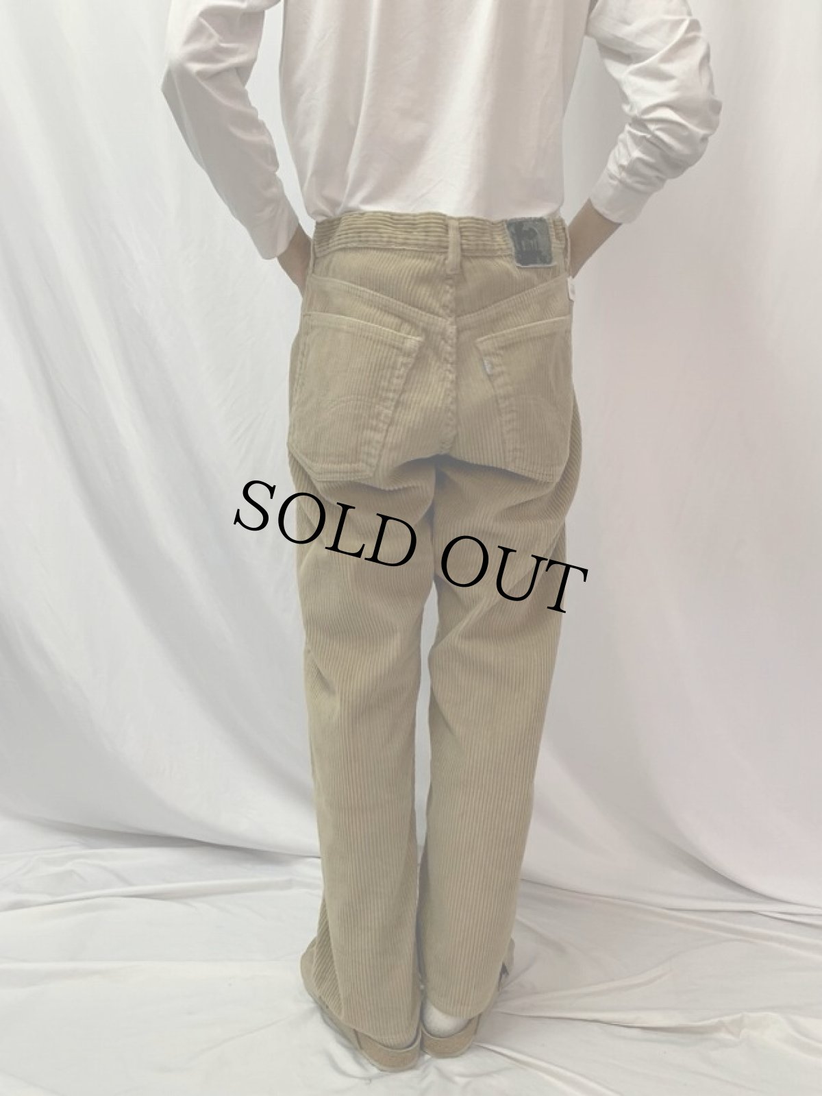 画像4: 90's Levi's SILVER TAB "STRAIGHT＋LOOSE" 太畝コーデュロイパンツ W34 (4)