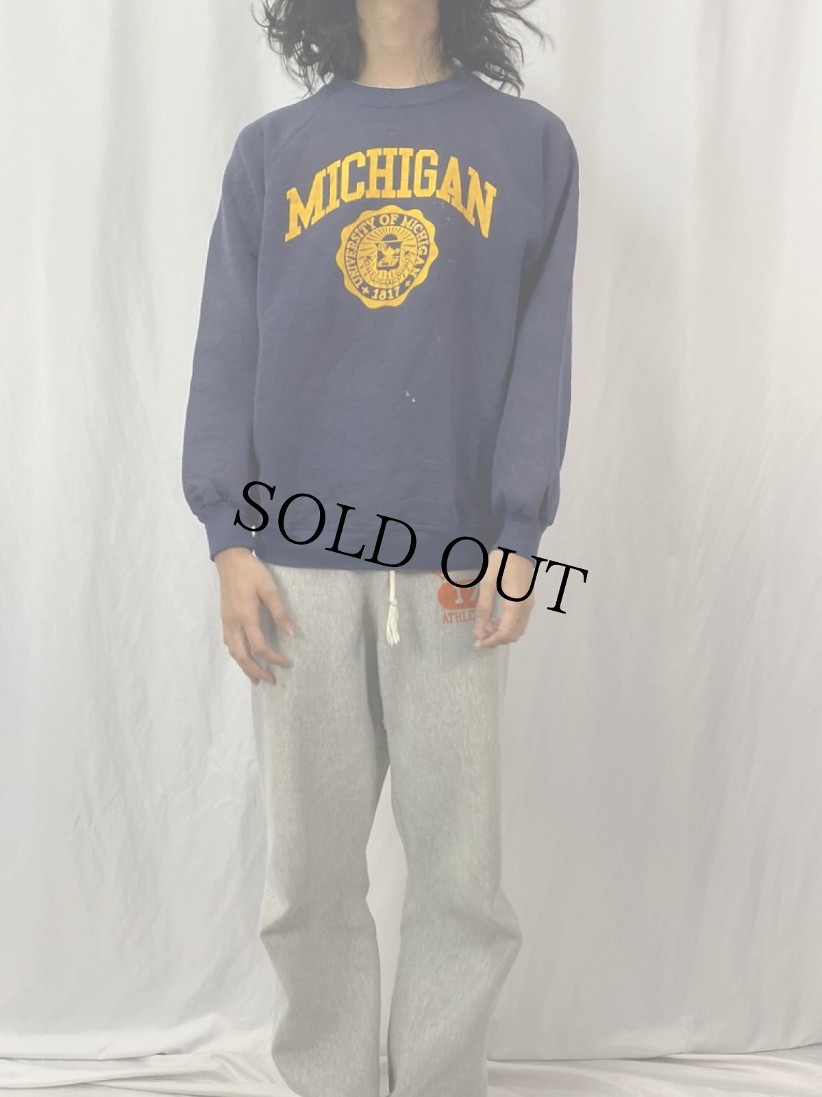 画像2: 80's USA製 "MICHIGAN" プリントラグランスウェット L (2)