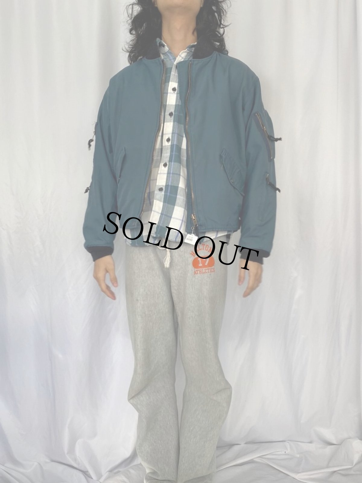 画像2: 90's ROYAL CANADIAN AIR FORCE パッチ付き フライトジャケット (2)