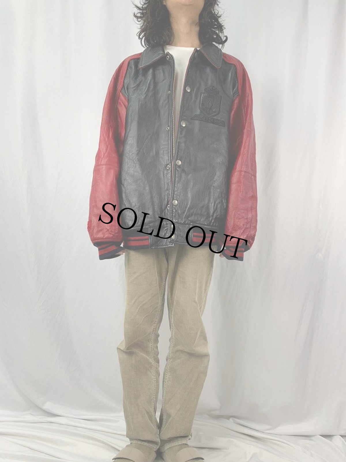 画像2: AVIREX 切り替えデザイン ロゴワッペン付き レザージャケット XXL (2)