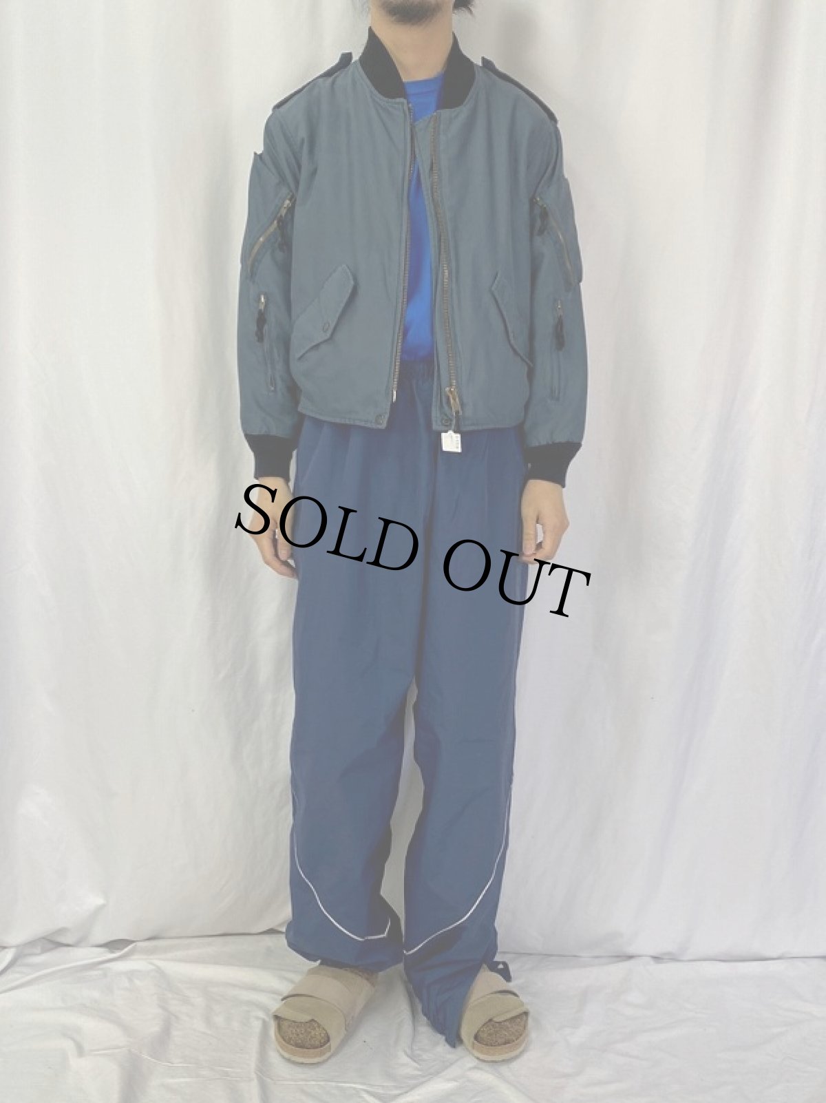 画像2: 90's ROYAL CANADIAN AIR FORCE フライトジャケット (2)