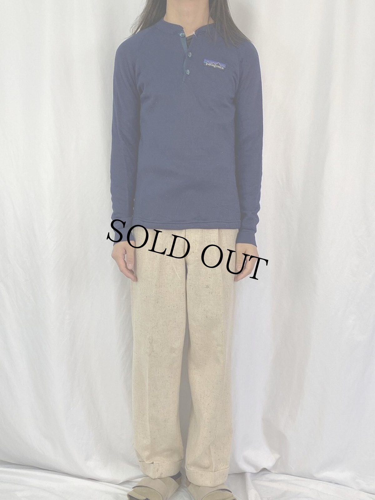 画像2: 80's〜 Patagonia デカタグ ヘンリーネックラグランスウェット M (2)