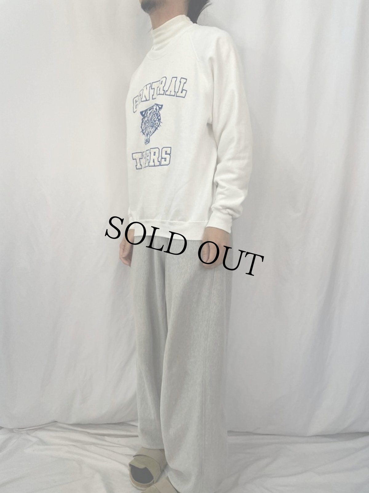 画像3: 80〜90's Lee USA製 "GENTRAL TIGERS" 発泡プリント ラグランスウェット 2X (3)