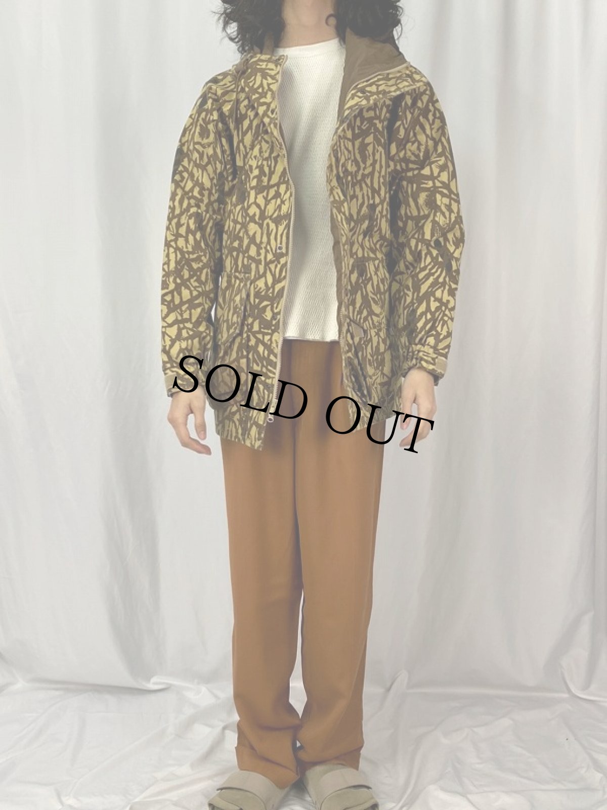 画像2: 80〜90's Columbia カモ柄 GORE-TEX マウンテンパーカー M (2)