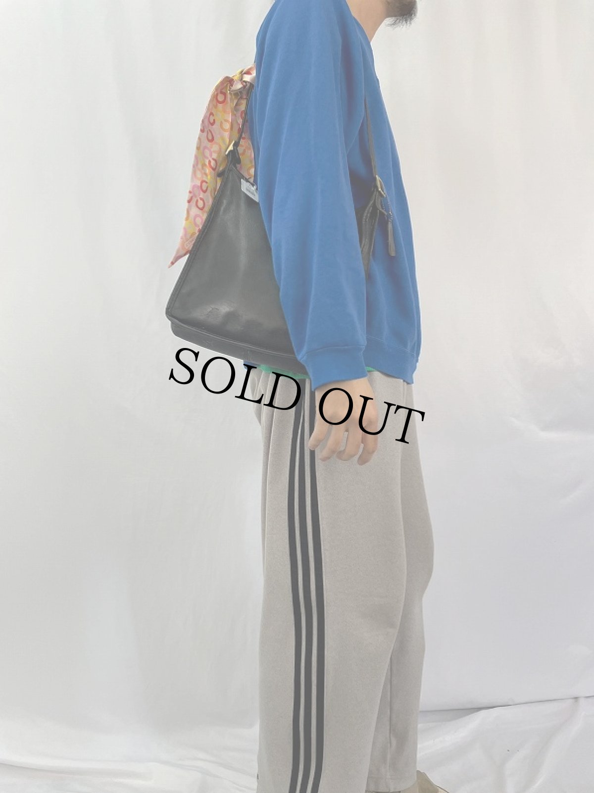 画像2: 90's COACH スカーフ付き レザーバッグ BLACK (2)