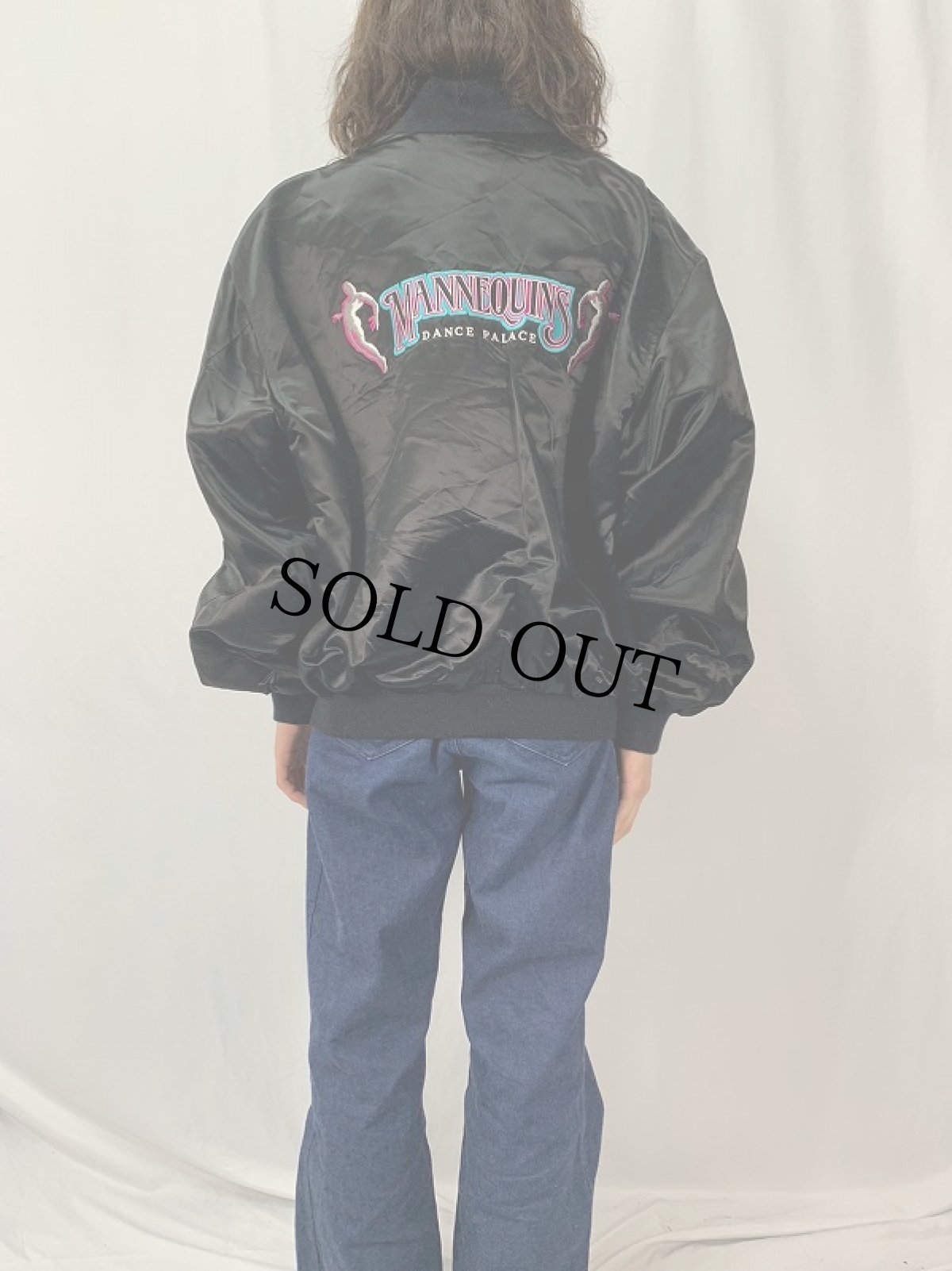 画像4: 90's Disney USA製 "MANNEQUINS" アセテートスタジャン L (4)