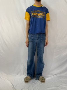 画像2: 70's USA製 "SHOWCO INC." フロッキープリントTシャツ L (2)