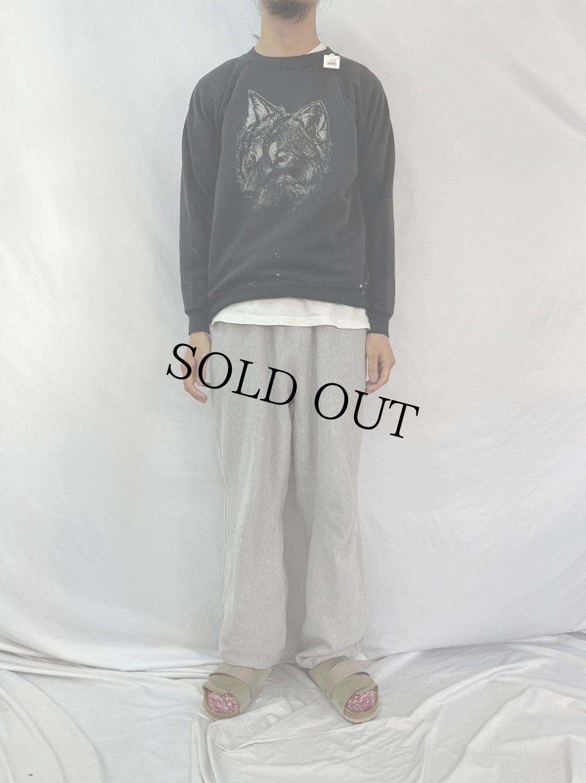 画像2: 90's USA製 オオカミプリント ラグランスウェット L (2)