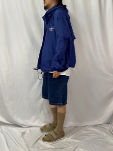 画像3: 90's〜 TOYS“Я”US ロゴ刺繍 ナイロンパーカー 2XL (3)