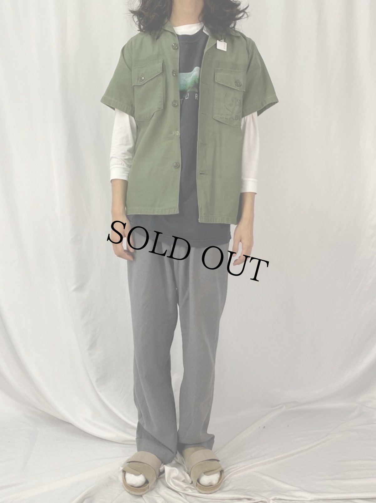 画像2: 60's U.S.ARMY "SEABEES" ステンシル入り ユーティリティシャツ (2)