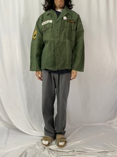 画像2: 60's U.S.ARMY パッチ付き ユーティリティシャツ 1st後期 (2)