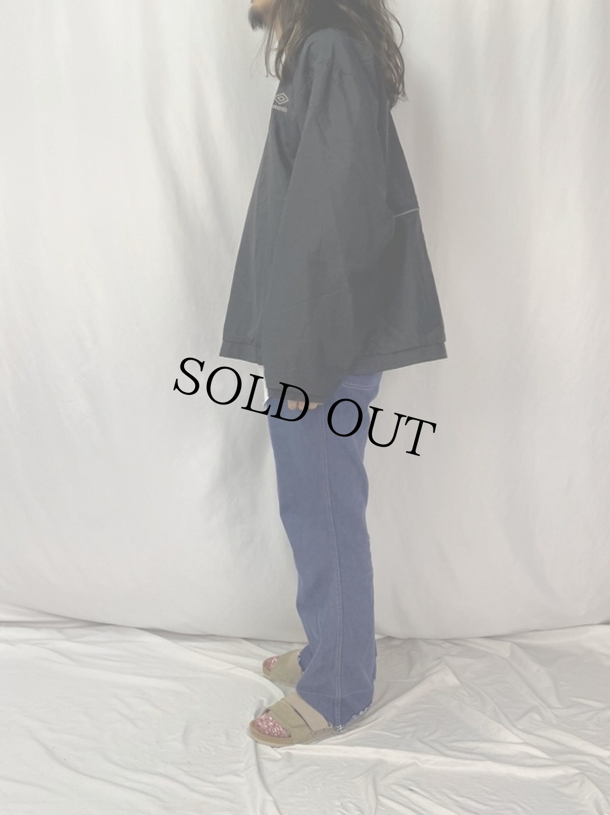 画像3: UMBRO Vネック ナイロンプルオーバー (3)