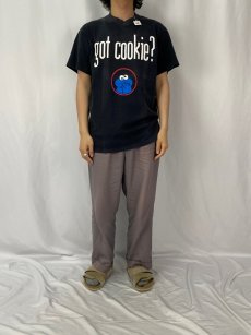 画像2: 90's COOKIE MONSTER "got cookie?" キャラクターパロディTシャツ (2)