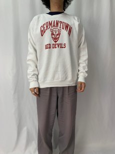 画像2: 90's USA製 "GERMANTOWN RED DEVILS" プリントラグランスウェット XL (2)