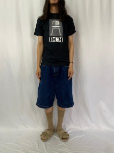 画像2: 90's Eames office "DCM" インテリア企業プリントTシャツ BLACK DEADSTOCK S (2)