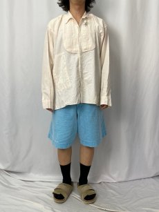 画像2: 70〜80's イカ胸 猫目ボタン コットンシャツ (2)