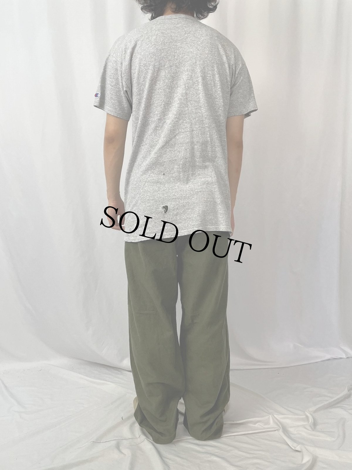 画像4: 80's Champion トリコタグ USA製 "NASSAU COLLEGE ATHLETICS" 染み込み4段プリントTシャツ L (4)