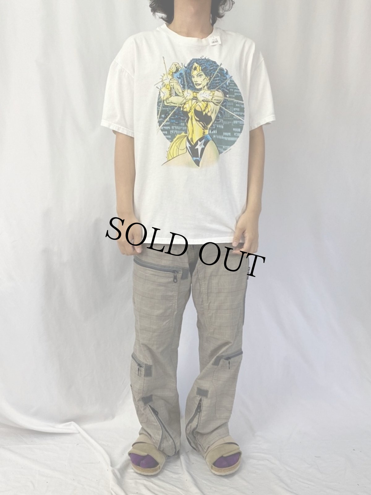 画像2: 90's DC COMICS USA製 "Wonder Woman" キャラクタープリントTシャツ L (2)