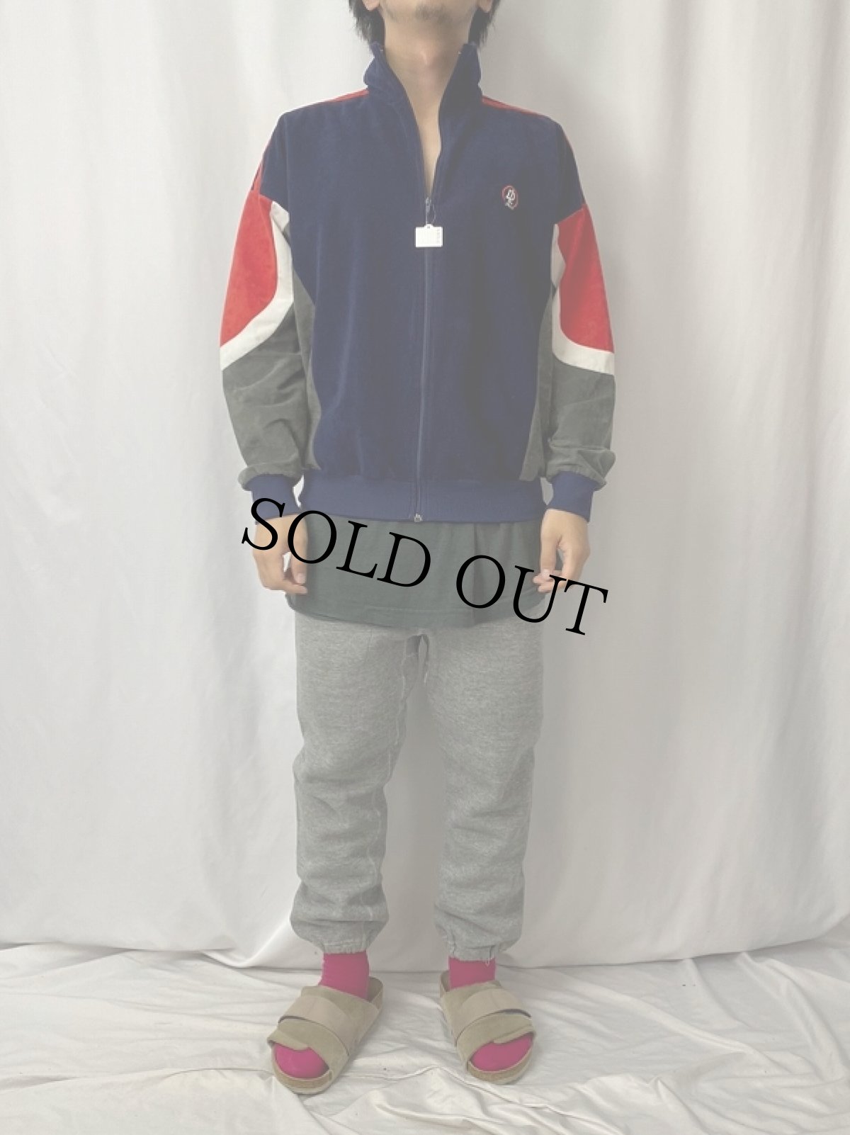 画像2: 70〜80's DL Sport ロゴ刺繍 切り替えデザイン ベロアジップジャージ (2)