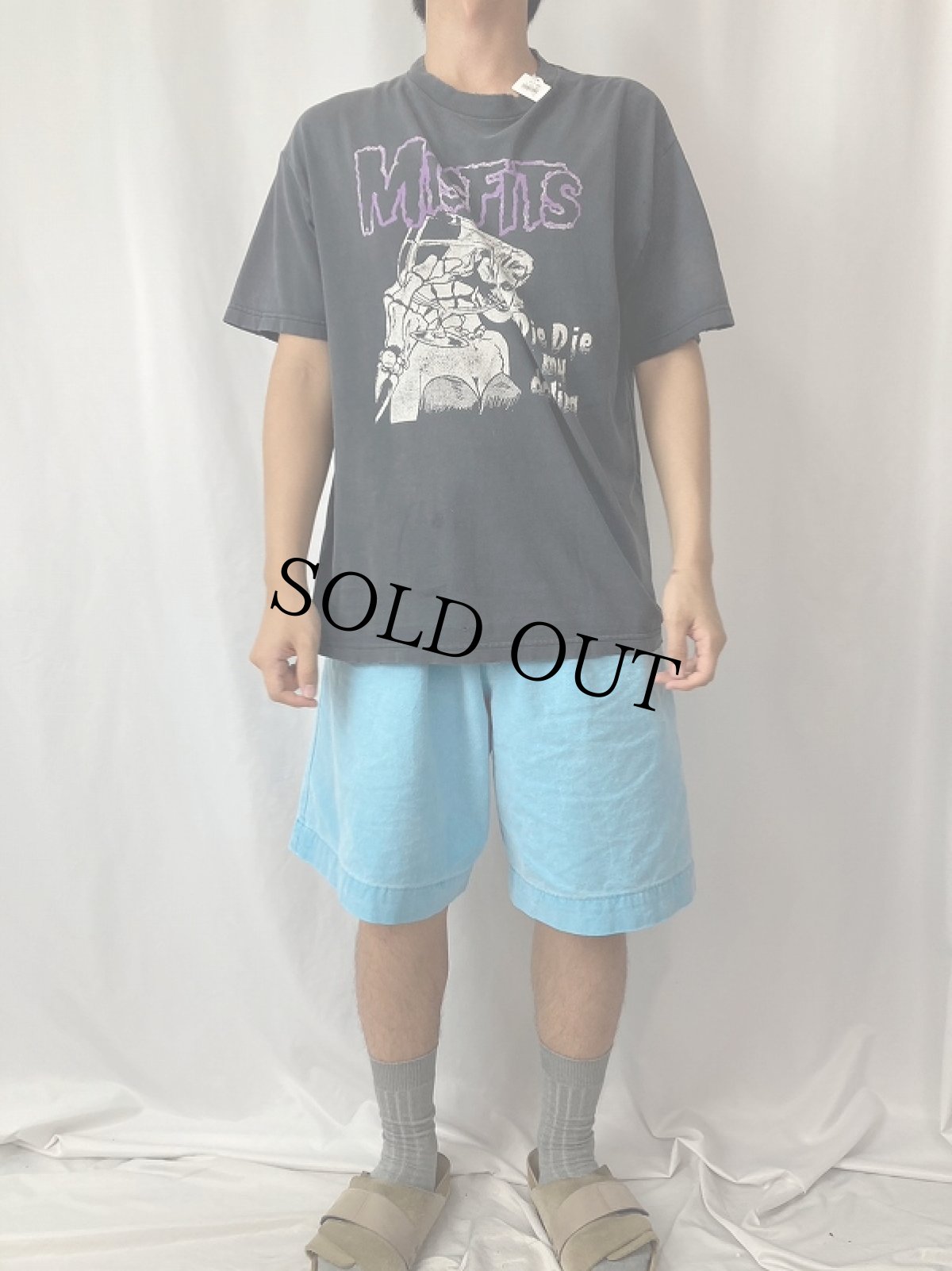 画像2: THE MISFITS "Die Die my darling" ハードコアパンクバンドTシャツ L (2)