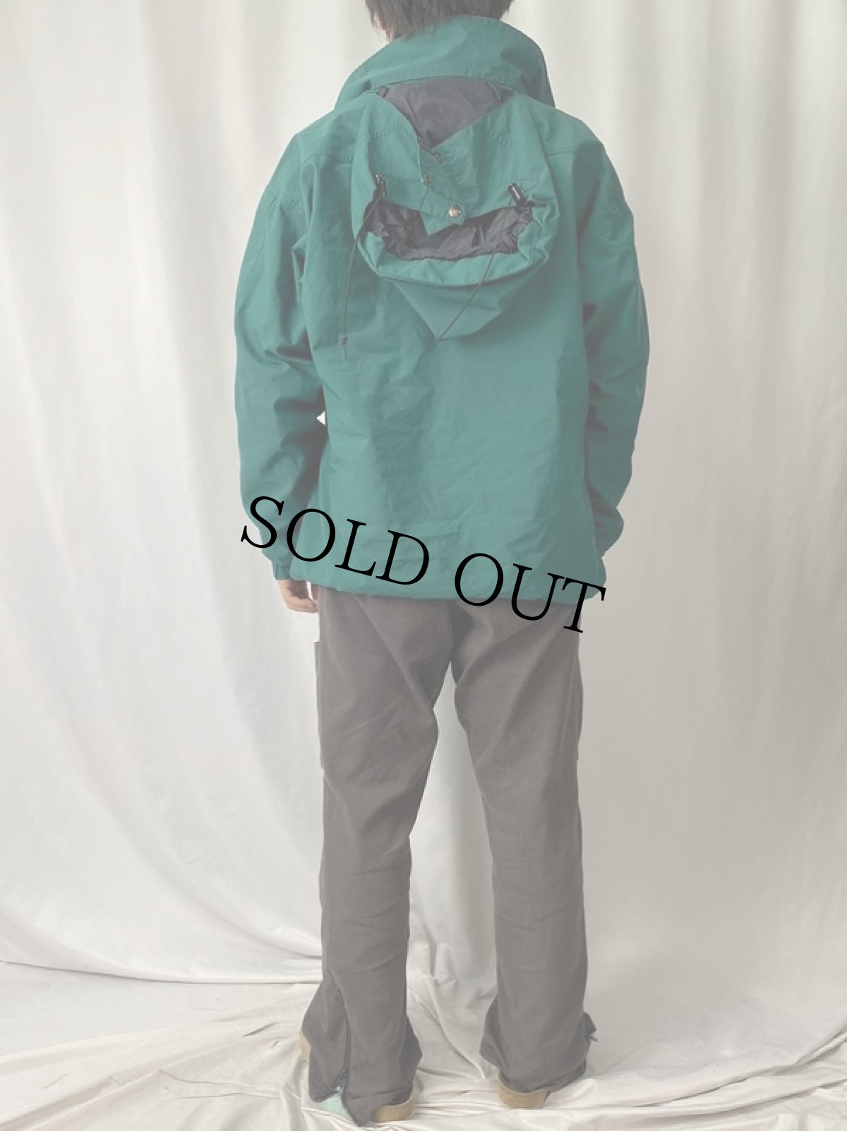 画像4: 90's THE NORTH FACE USA製 "GORE-TEX" 刺繍入り ナイロンマウンテンパーカー M (4)