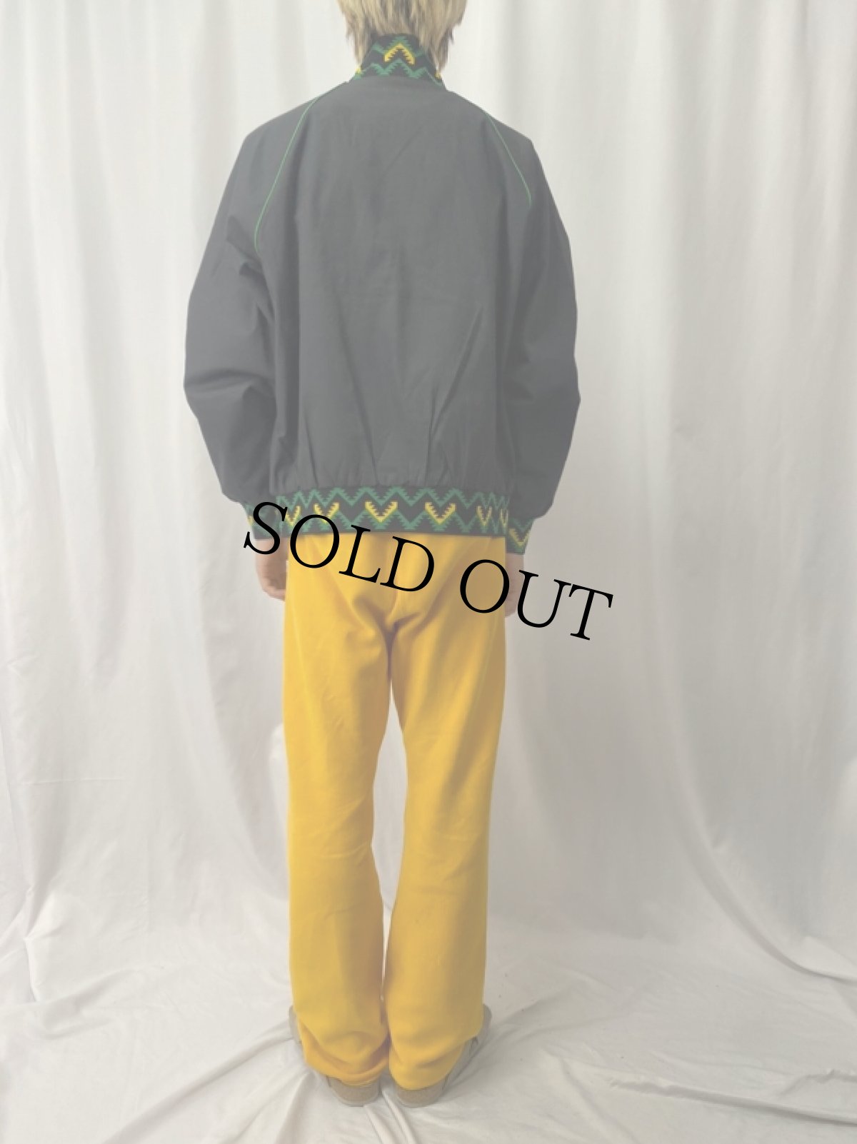 画像4: 〜90's FIVE-M USA製 ネイティブ柄 ナイロンジャケット L (4)