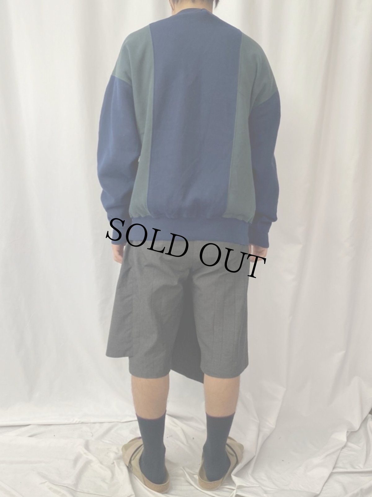 画像4: 90's〜 RUSSEL ATHELETIC USA製 切り替えデザイン 前Vスウェット XL (4)