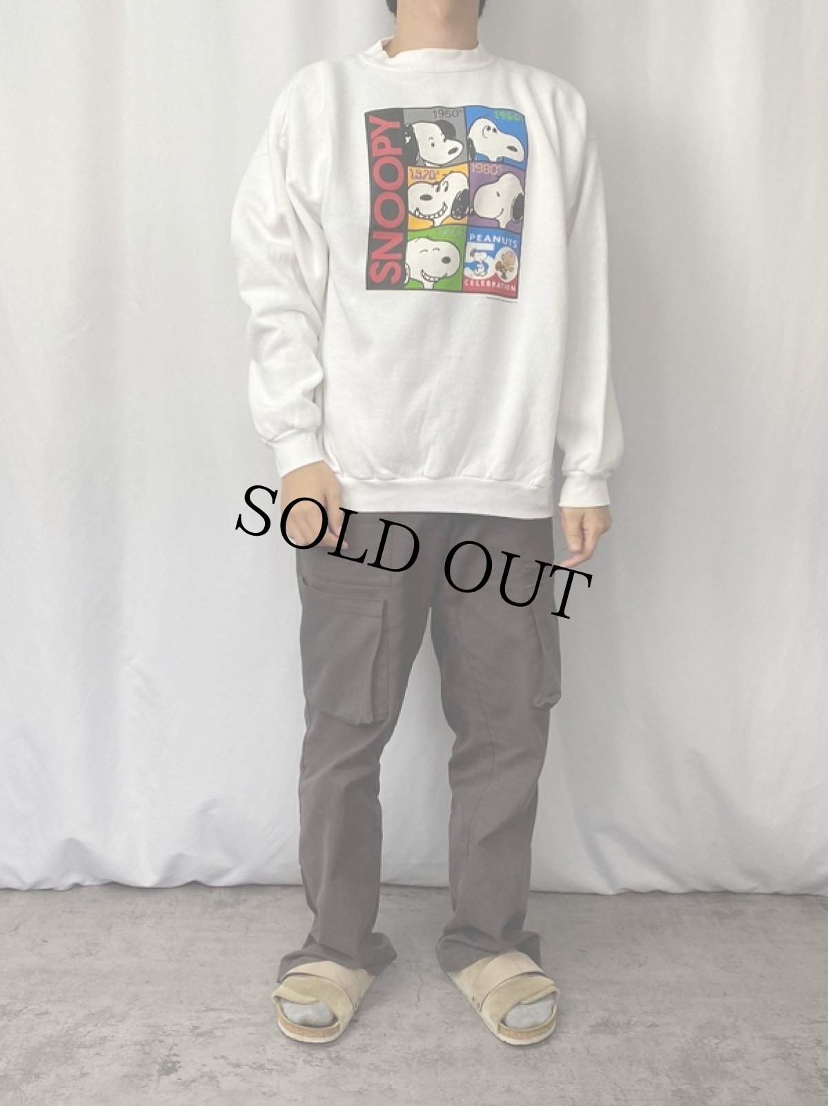 画像2: 90's SNOOPY USA製 "PEANUTS 50 CELEBRATION" キャラクタープリントスウェット XL (2)