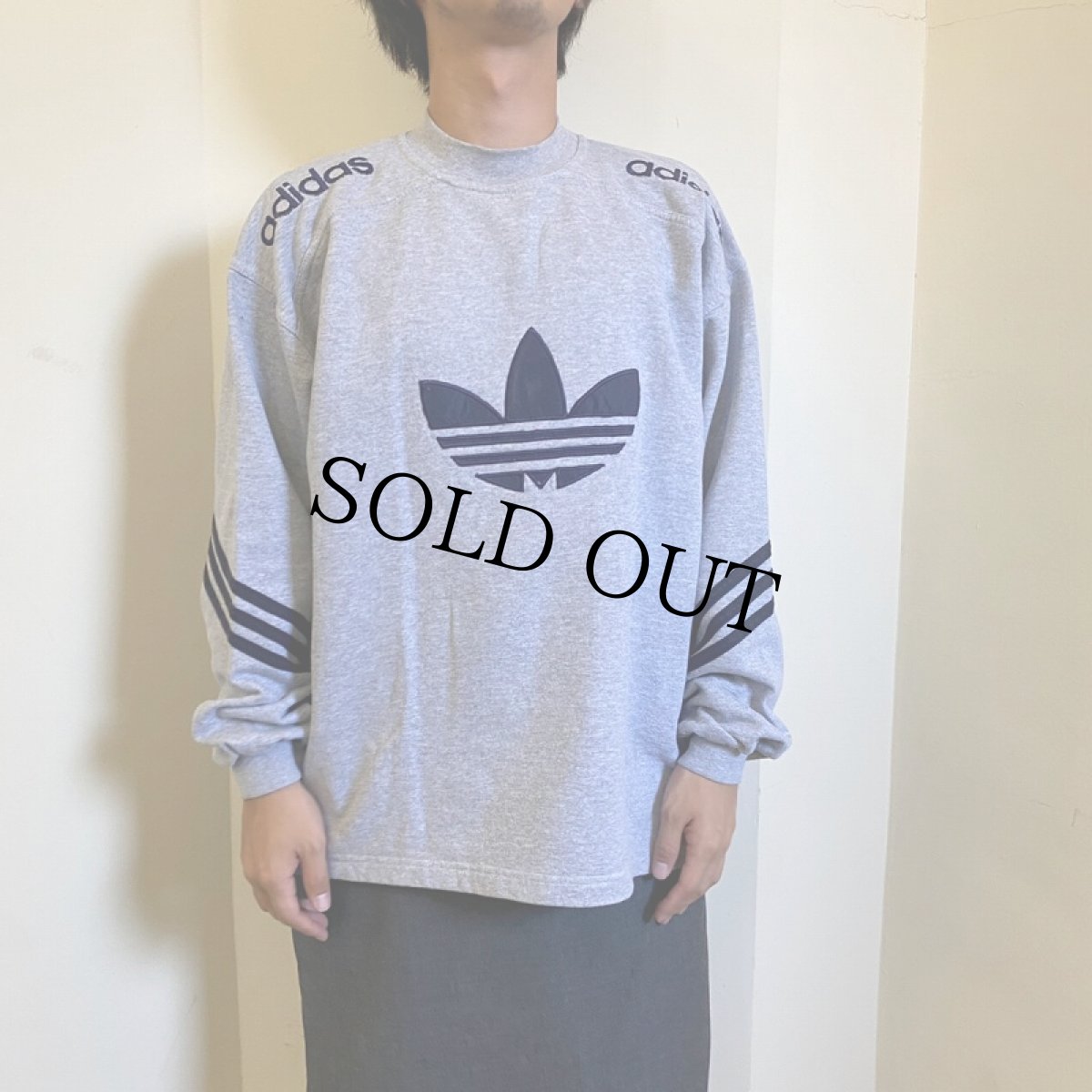 画像2: adidas ロゴ刺繍 モックネックスウェット (2)