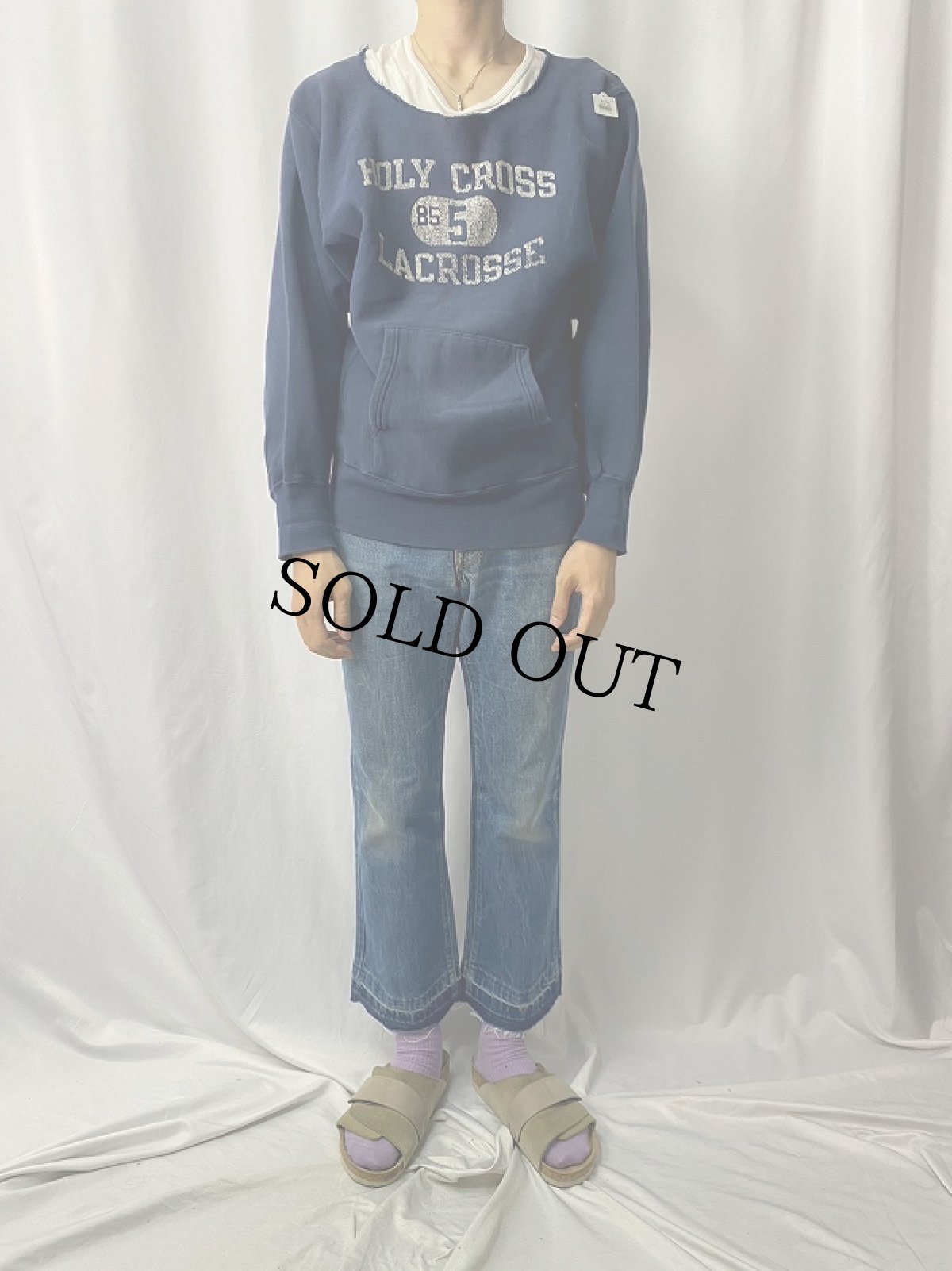 画像2: 80〜90's "HOLY CROSS LACROSSE" カットオフ プリントスウェット (2)