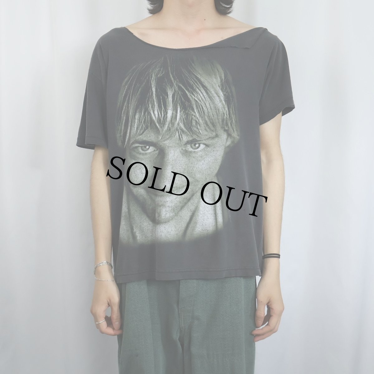 画像2: 90's NIRVANA KURT COBAIN  "Memorial Face" 追悼プリントTシャツ BLACK (2)