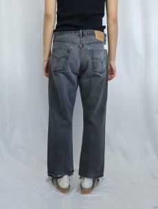 画像3: 90's Levi's 501 USA製 "サルファブラック" ブラックデニムパンツ W32 (3)