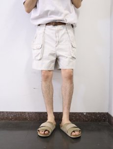 画像2: 80's BANANA REPUBLIC コットンカーゴショーツ SIZE36 (2)