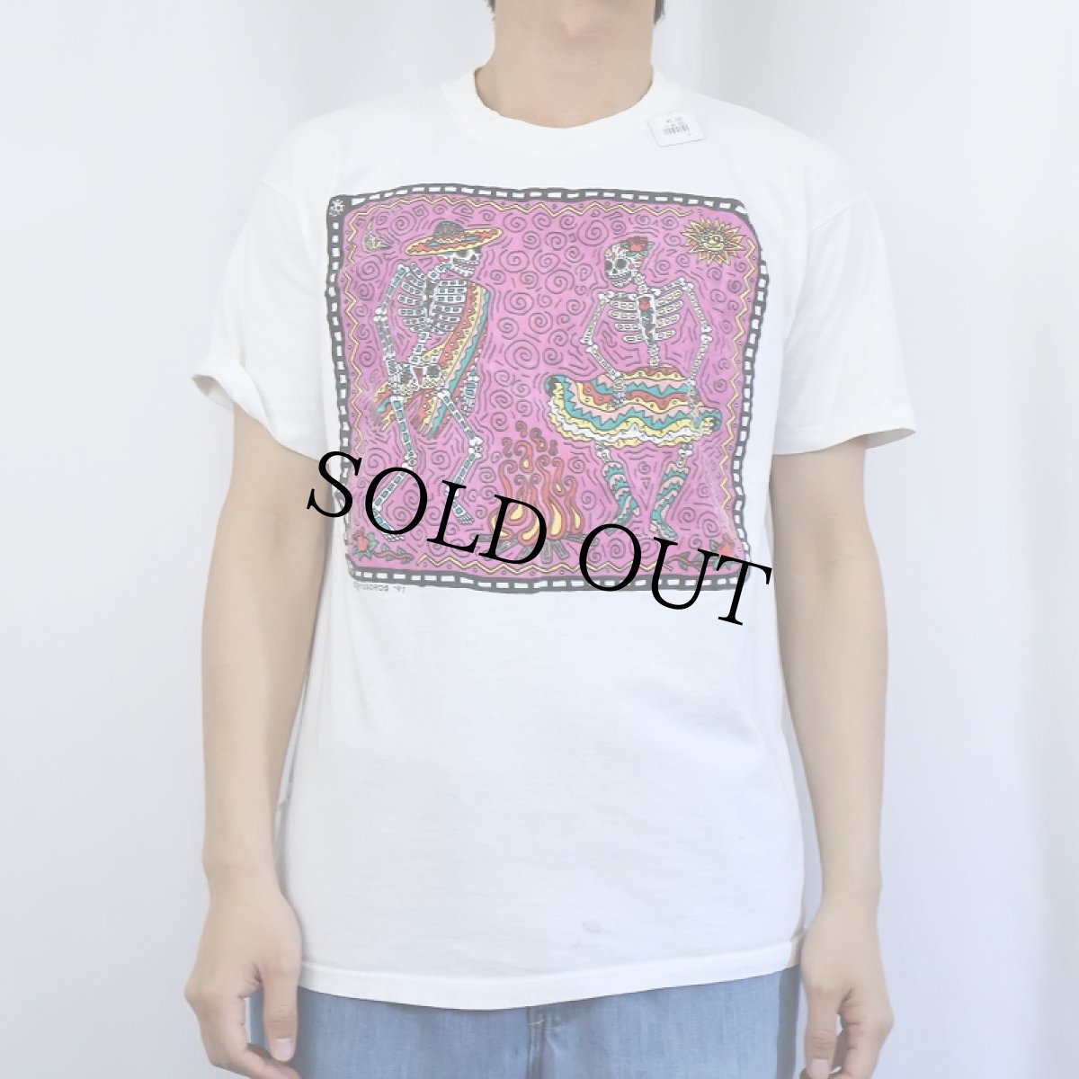 画像2: 90's TESOROS USA製 スカル カラベラアート プリントTシャツ L (2)