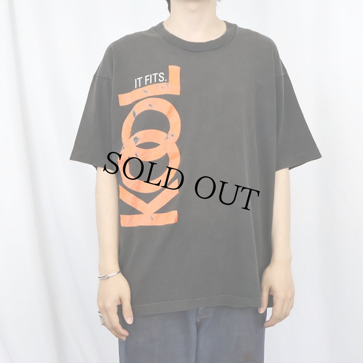 画像2: 90's KOOL USA製 たばこメーカー ロゴプリントTシャツ BLACK XL (2)