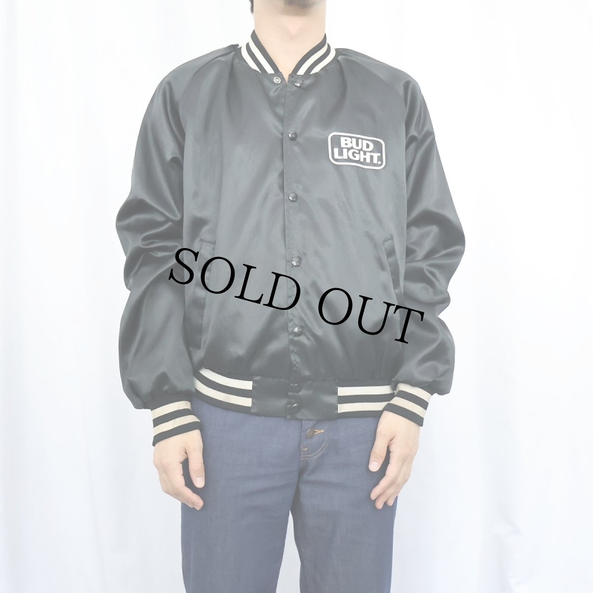 画像2: 80's Budweiser USA製 "BUDLIGHT" ビールメーカー プリントナイロンスタジャン L (2)