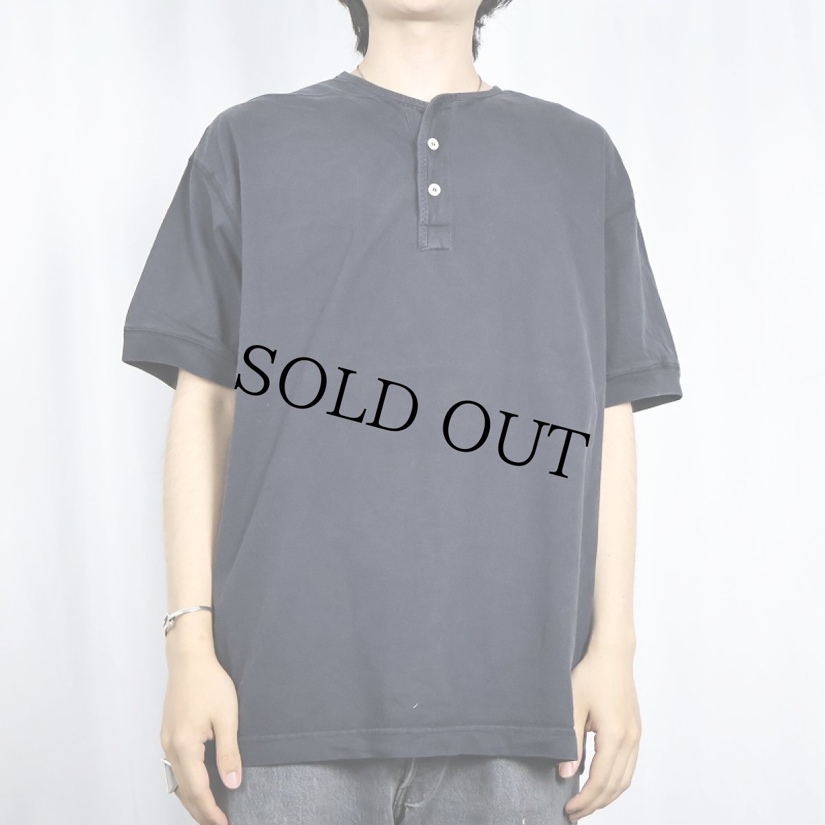 画像2: 90's GAP ヘンリーネックTシャツ BLACK M (2)